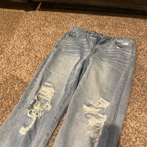 Jeans - Picture 3 of 5